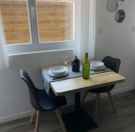 Апартаменты Neuf A Bouguenais+terrasse+parking